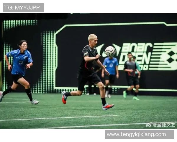 瑞士足球明星米卡夫的辉煌职业生涯与对足球的热爱之路